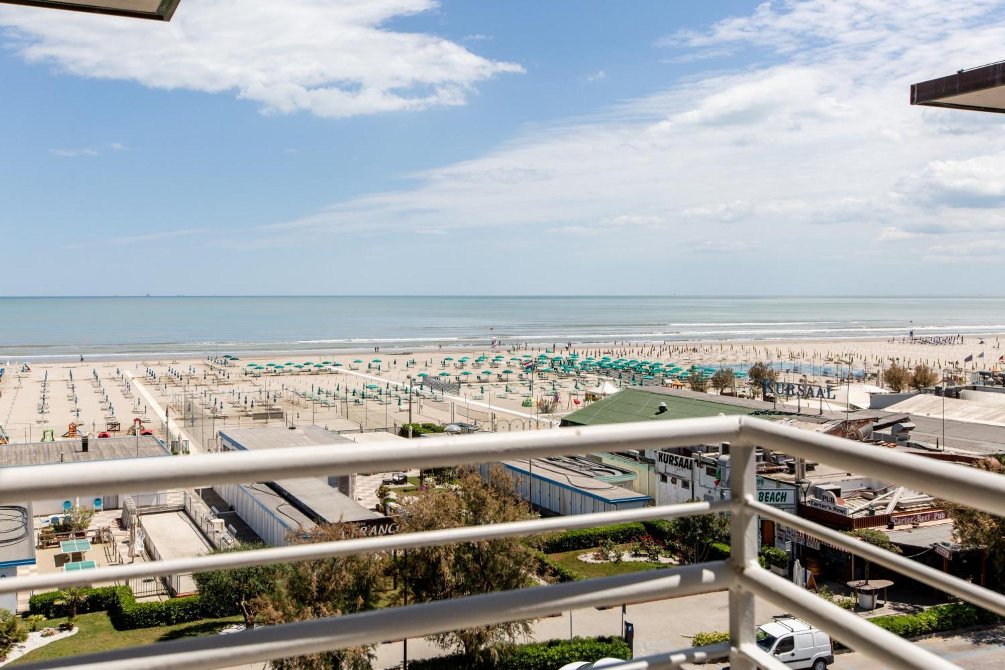 Hotel Lungomare Cervia Kültér fotó