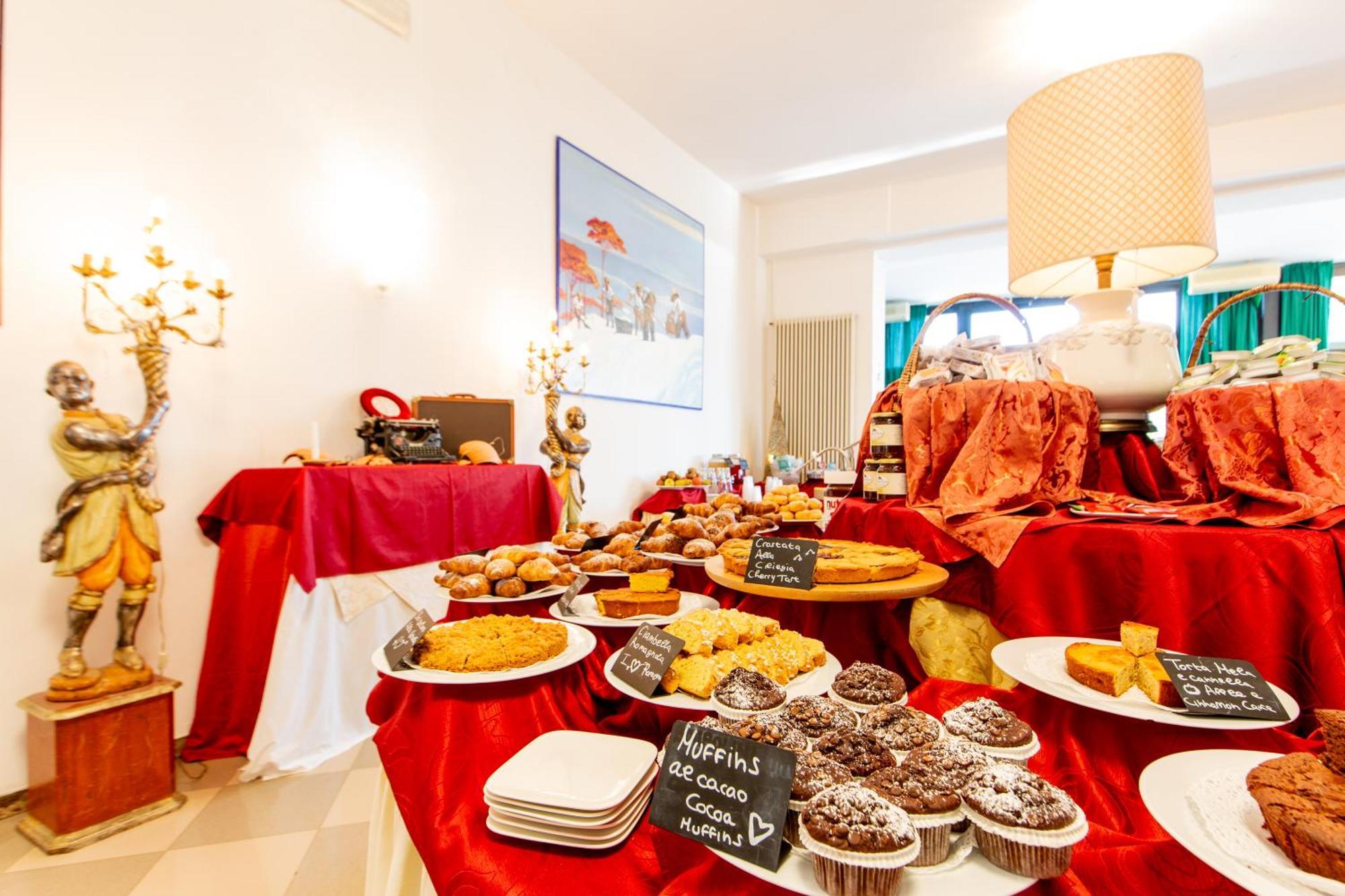 Hotel Lungomare Cervia Kültér fotó